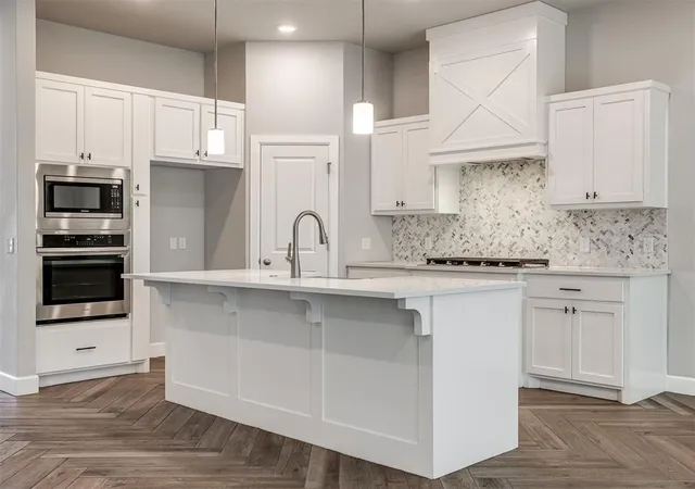 Photo 3 of Single family home for sale at 9300 NW 141st Street, Yukon, OK 73099 | MLS# 1239281 | Listing updated on 2026-09-19