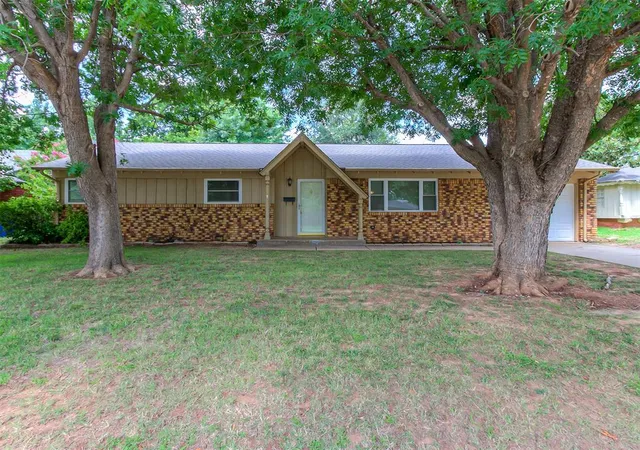 Photo 2 of Single family home for sale at 9917 Village Dr, Oklahoma City, OK 73120 | MLS# 1239285 | Listing updated on 2026-07-19