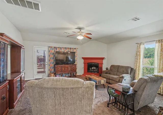 Homes for sale in Yukon, OK | 9505 Timberwind Ln, Yukon, OK 73099 | MLS# 1239299