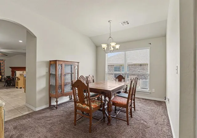 Photo 3 of Single family home for sale at 9505 Timberwind Ln, Yukon, OK 73099 | MLS# 1239299 | Listing updated on 2026-10-08