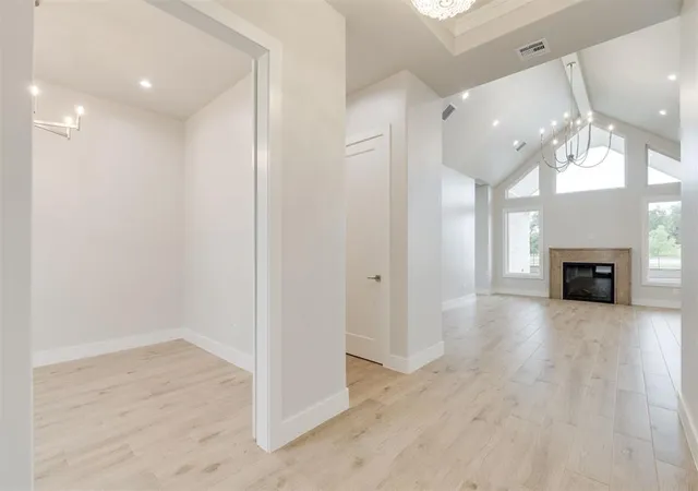 Photo 4 of Single family home for sale at 1324 Katelyn Ct, Yukon, OK 73099 | MLS# 1239306 | Listing updated on 2026-08-23