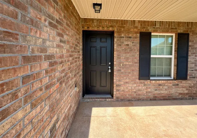 Homes for sale in Yukon, OK | 9317 Nw 71st St, Yukon, OK 73099 | MLS# 1239316