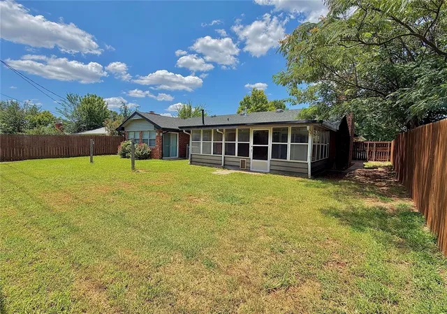 Homes for sale in Oklahoma City, OK | 11200 Greystone Ave, Oklahoma City, OK 73120 | MLS# 1239326
