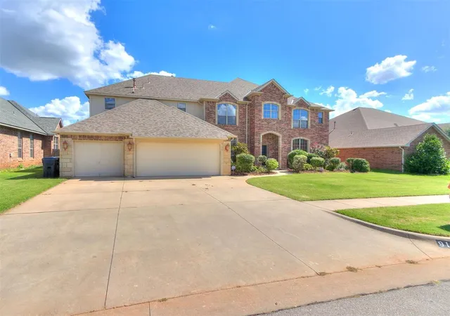 Single family home for sale at 9124 SW 26th Street, Oklahoma City, OK 73128 | MLS# 1239332
