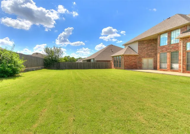 Homes for sale in Oklahoma City, OK | 9124 Sw 26th St, Oklahoma City, OK 73128 | MLS# 1239332