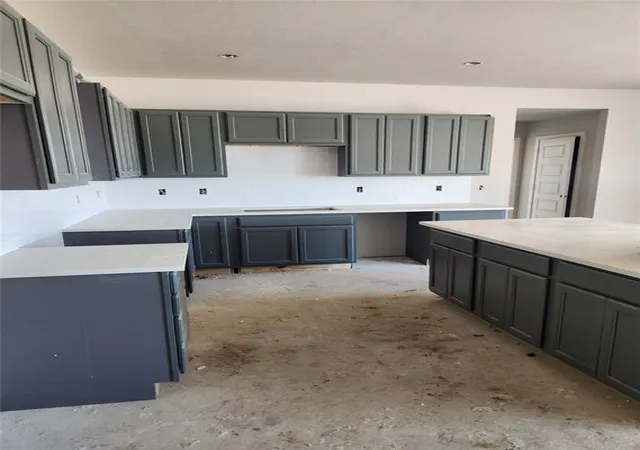 Photo 2 of Sale Pending at 1842 Topaz Rd, Pryor, OK 74361 | MLS# 1239347 | Listing updated on 2026-08-22