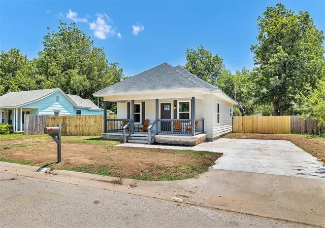 4th image of 224 N L Ave, El Reno, OK 73036 | MLS# 1239353