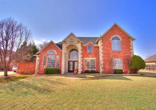 Homes for sale in Edmond, OK | 14509 Oakmond Rd, Edmond, OK 73013 | MLS# 1239357