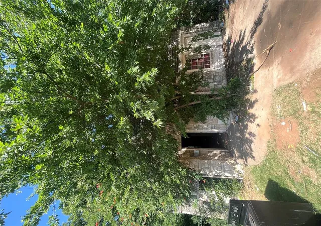 Homes for sale in Oklahoma City, OK | 3101 N Virginia Ave, Oklahoma City, OK 73118 | MLS# 1239362