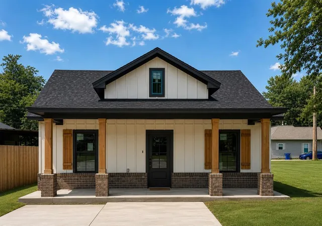 1st image of 226 E Oklahoma St, Kingfisher, OK 73750 | MLS# 1239367