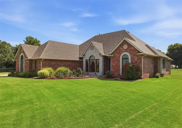 Photo 2 of Sale Pending at 6490 Cedar Crk Dr, Jones, OK 73049 | MLS# 1239453 | Listing updated on 2026-07-23