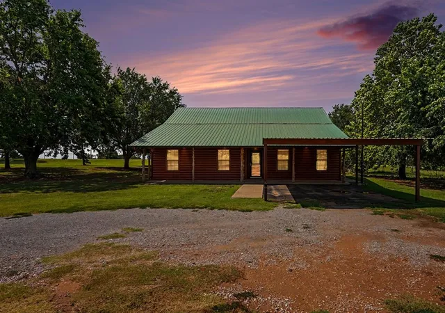 1st image of 10970 220th St, Blanchard, OK 73010 | MLS# 1239508