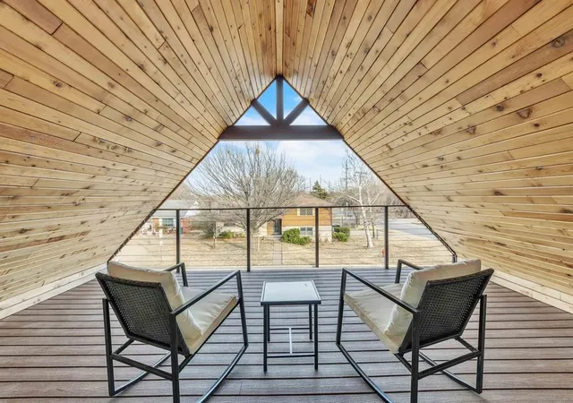 Photo 3 of Single family home for sale at 7901 W Lakeshore Dr, Oklahoma City, OK 73132 | MLS# 1239524 | Listing updated on 2026-08-26
