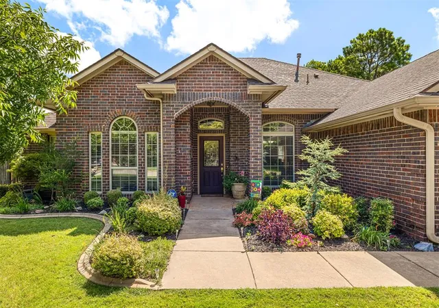 2nd image of 1103 Woodbrook Dr, Purcell, OK 73080 | MLS# 1239535