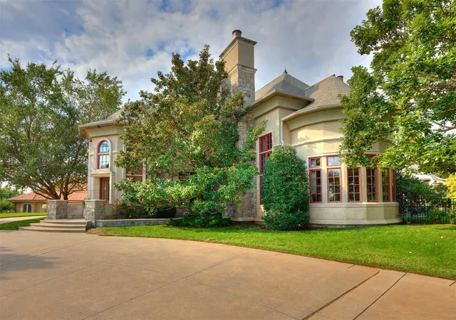 Photo 4 of Single family home for sale at 14217 Gaillardia Pl, Oklahoma City, OK 73142 | MLS# 1239541 | Listing updated on 2026-08-05