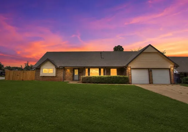 Photo 1 of Single Family Residence at 7201 N Hammond Ave, Warr Acres, OK 73132 | MLS# 1239546 |  | Sold on 2026-08-27