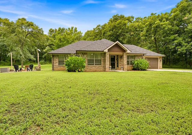 1st image of 16275 County Road 3600 Road, Ada, OK 74820 | MLS# 1239562