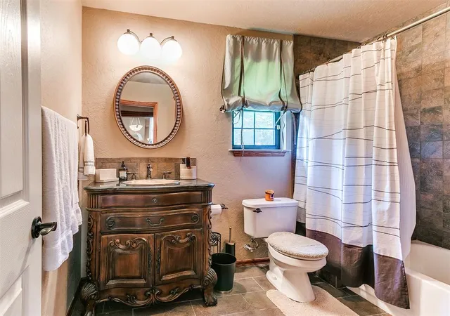 2nd image of 114 Bumgarner Ave, Norman, OK 73026 | MLS# 1239586