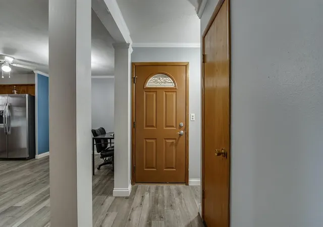 image of 1301 Queensboro Pl, Yukon, OK 73099 | MLS# 1239592