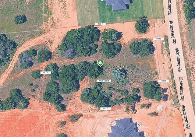 Photo 3 of Sale Pending at 3299 Glastonbury Way, Newalla, OK 74857 | MLS# 1239608 | Listing updated on 2026-09-04