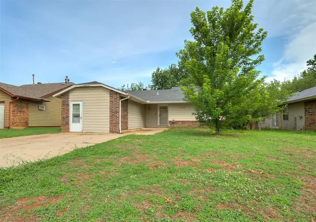 5th image of 12319 Sw 14Th St, Yukon, OK 73099 | MLS# 1239609