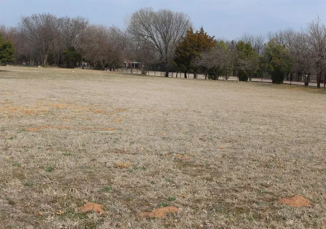 9th image of 18477 320th St, Norman, OK 73072 | MLS# 1239631