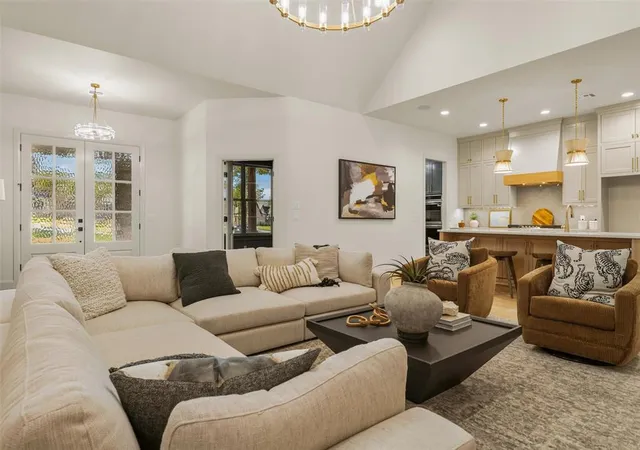 Photo 4 of Single family home for sale at 7960 Stagecoach Cir, Arcadia, OK 73007 | MLS# 1239640 | Listing updated on 2026-09-04