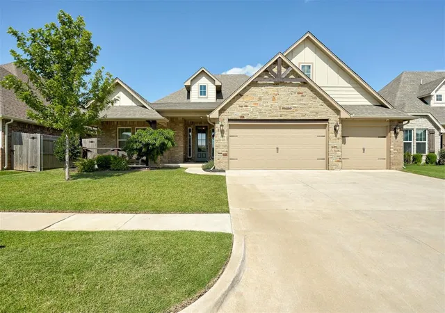 1st image of 409 Tralee Ln, Yukon, OK 73099 | MLS# 1239642