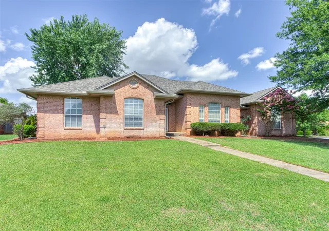 Photo 2 of Single family home for sale at 4201 Ranch Dr, Edmond, OK 73013 | MLS# 1239674 | Listing updated on 2026-09-02
