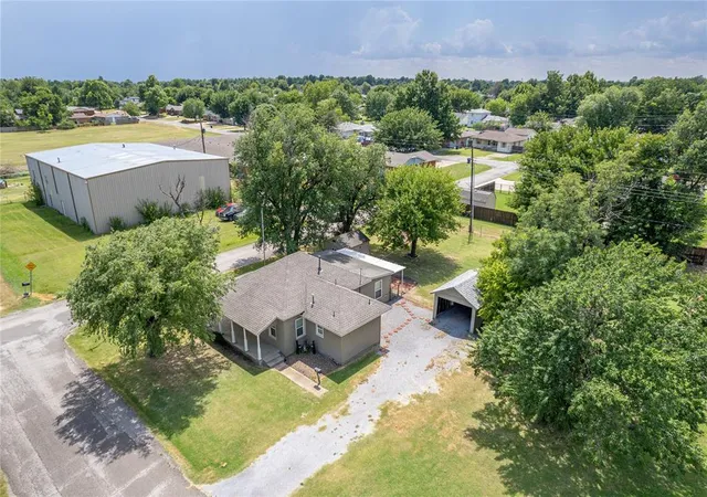 1st image of 1620 S Evans Ave, El Reno, OK 73036 | MLS# 1239695