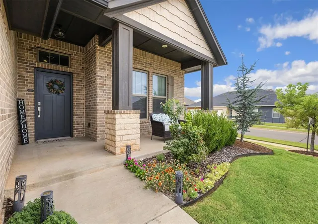 Photo 3 of Sale Pending at 15900 Langley Way, Edmond, OK 73013 | MLS# 1239696 | Listing updated on 2026-10-08
