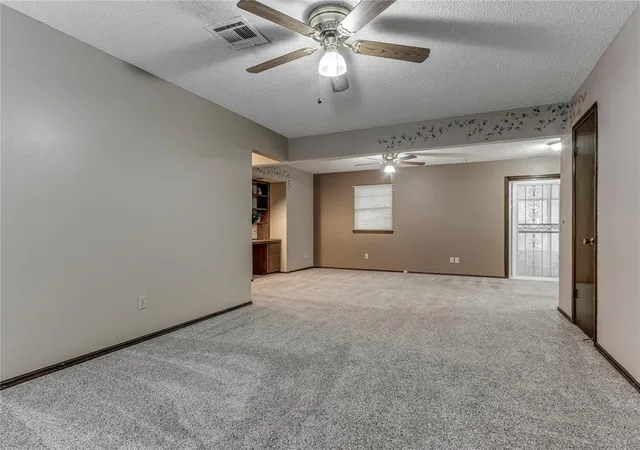 Photo 3 of Sale Pending at 1048 NW 6th Place, Moore, OK 73160 | MLS# 1239715 | Listing updated on 2026-09-12