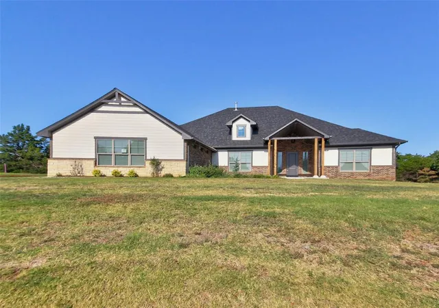 Photo 3 of Single family home for sale at 11573 Ward Rd, Guthrie, OK 73044 | MLS# 1239721 | Listing updated on 2026-08-16