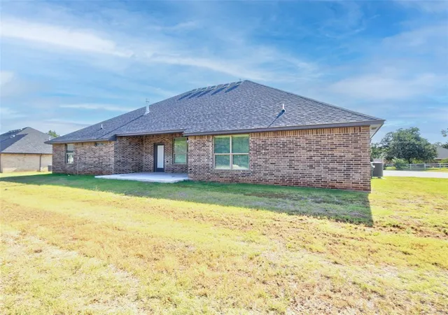 Photo 4 of Single family home for sale at 11573 Ward Rd, Guthrie, OK 73044 | MLS# 1239721 | Listing updated on 2026-10-06