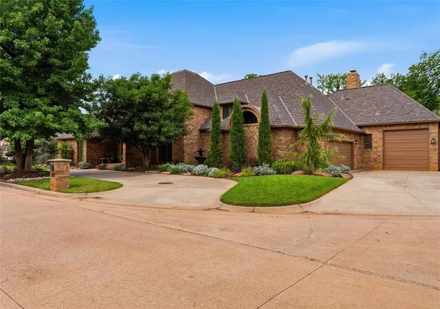 Photo 4 of Sale Pending at 12505 Bocage Dr, Oklahoma City, OK 73142 | MLS# 1239732 | Listing updated on 2026-08-03