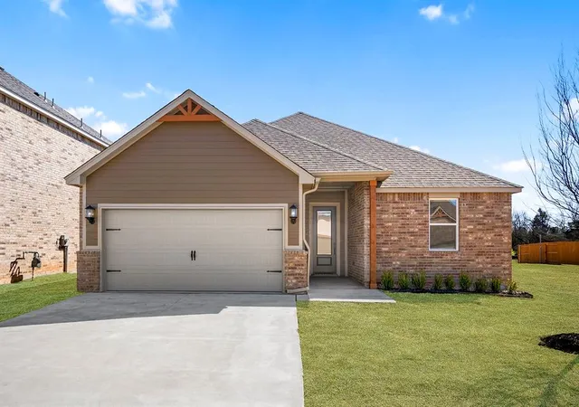 1st image of 3105 Evyn Blvd, Yukon, OK 73099 | MLS# 1239736