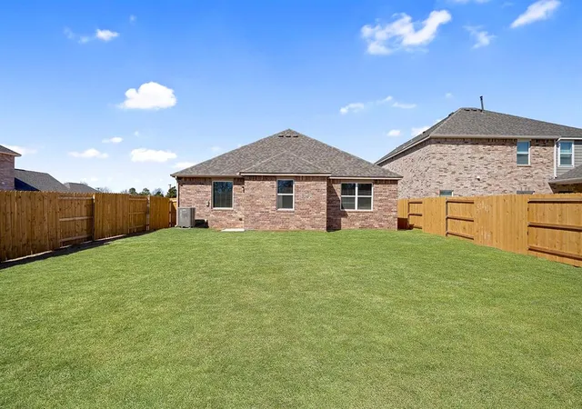 8th image of 3105 Evyn Blvd, Yukon, OK 73099 | MLS# 1239736