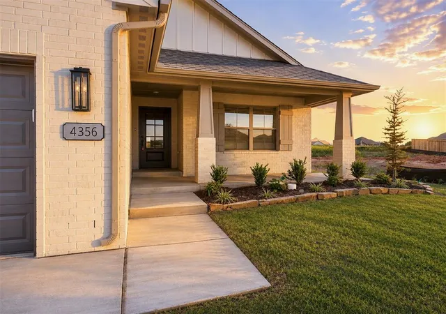 Photo 3 of Single family home for sale at 4356 Ranchwood Dr, Edmond, OK 73025 | MLS# 1239744 | Listing updated on 2026-08-07