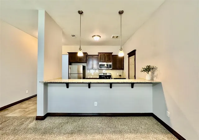 4th image of 18123 Manera Wy, Edmond, OK 73012 | MLS# 1239745