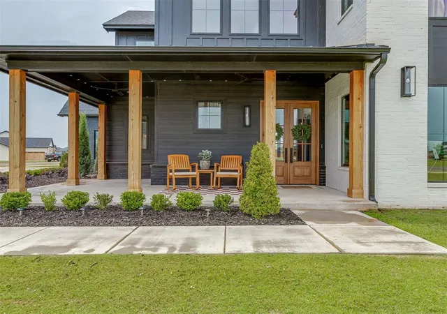 Photo 2 of Single family home for sale at 2160 Nw 225th Street, Edmond, OK 73025 | MLS# 1239761 | Listing updated on 2026-09-29