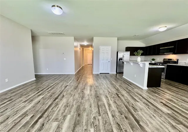 5th image of 5303 Nicole Dr, Tuttle, OK 73089 | MLS# 1239768