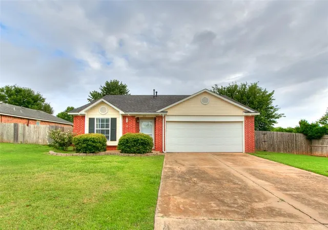 14th image of 905 Boot Hill Ln, Noble, OK 73068 | MLS# 1239780
