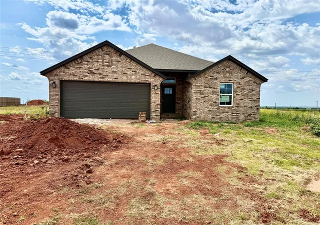1st image of 1200 Sierra Ln, Kingfisher, OK 73750 | MLS# 1239789