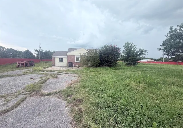 1st image of 11631 Hwy 177, Mc Loud, OK 74851 | MLS# 1239797