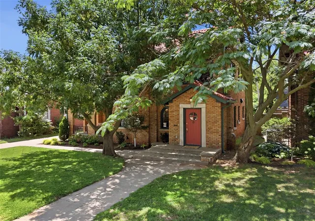 Photo 2 of Sale Pending at 706 Ne 19th Street, Oklahoma City, OK 73105 | MLS# 1239813 | Listing updated on 2026-08-05