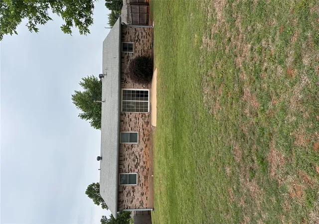 12th image of 1505 Se 9th St, Moore, OK 73160 | MLS# 1239816