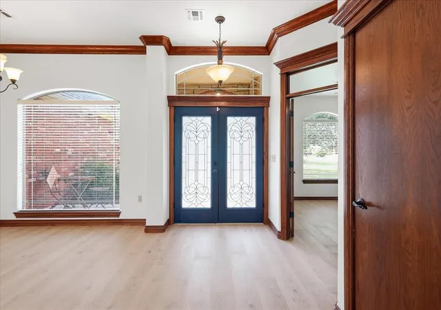 Photo 4 of Single family home for sale at 12917 SW 53rd Street, Mustang, OK 73064 | MLS# 1239846 | Listing updated on 2026-10-06