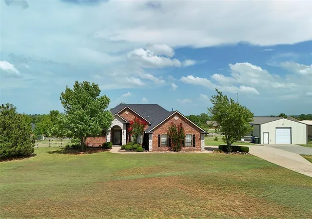 2nd image of 486 Summer Valley Rd, Blanchard, OK 73010 | MLS# 1239859