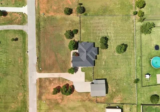 42nd image of 486 Summer Valley Rd, Blanchard, OK 73010 | MLS# 1239859