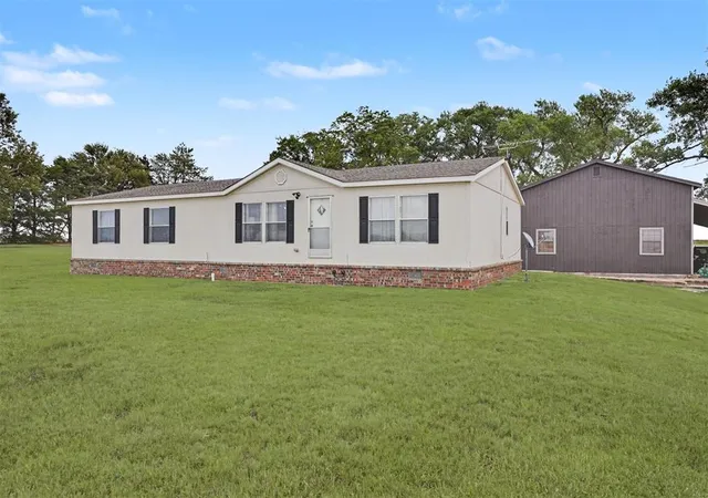 5th image of 10716 N 2010 Road, Elk City, OK 73644 | MLS# 1239863